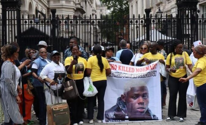 Protesters Storm Nigeria High Commission In London To Demand Thorough Probe Into Mohbad’s Death