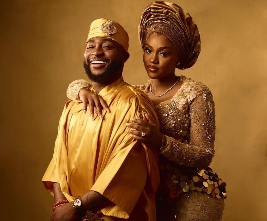 Nigerian Lady Heartbroken as Davido Marries Chioma, Throws Out Singer’s Frame