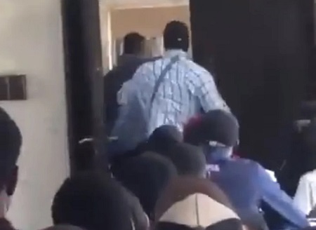 Moment Unilag Student Physically Attacked Lecturer Over a Disagreement (Video)