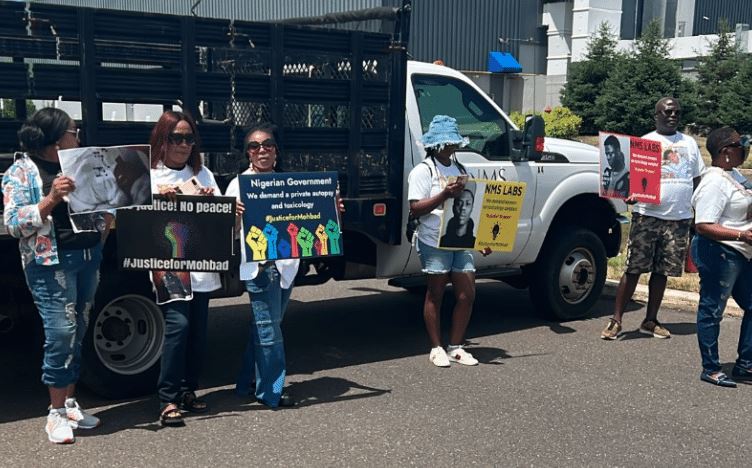 Protesters Storm US Lab, Demand Clarification On Mohbad’s Toxicology Test (Photos)