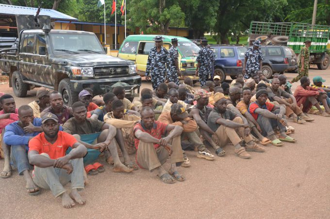 Nigerian Army Arrests 47 Vandals Of Kaduna Railway Tracks Loaded In Two Trucks (Photos)