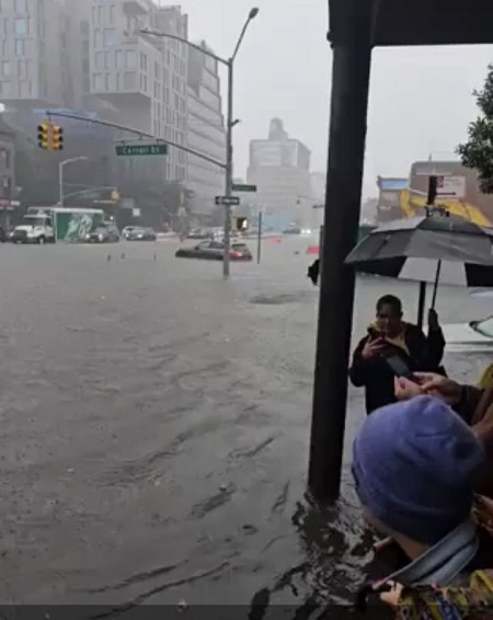 Flood Takes Over Residential Areas in Ibeju-Lekki (Video)