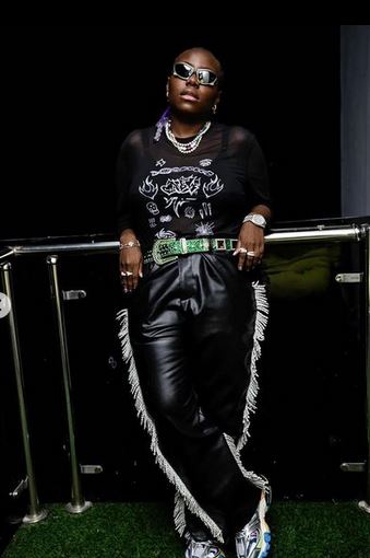 Singer, Teni In Tears As Boyfriend Breaks Her Heart (Video)