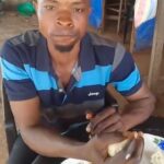 Shocking Video Shows Man Devouring Large Chunks Of Fufu With Ease (Video)