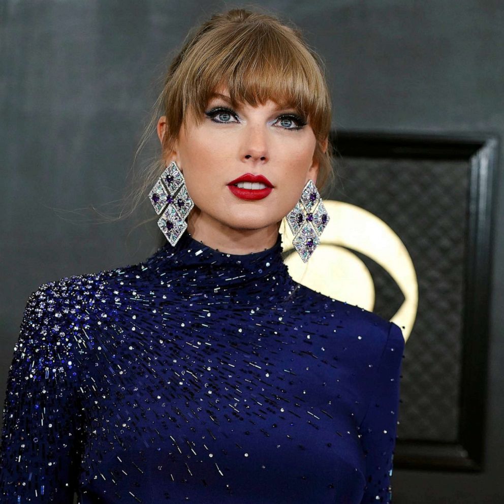 Taylor Swift Makes History On Spotify