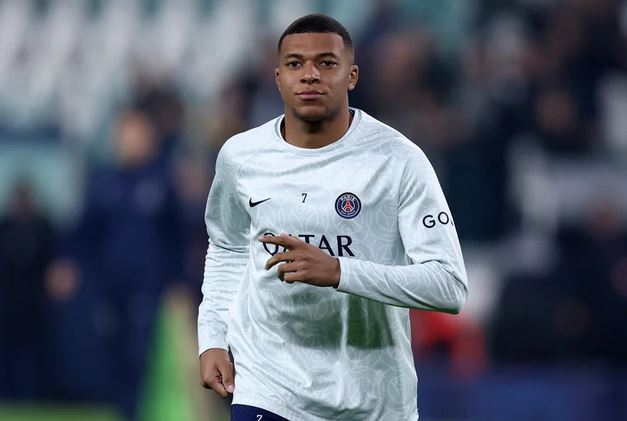 Mbappe Reveals Two Things Ronaldo Always Does For Him