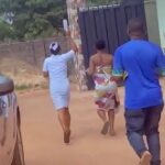 Husband Joins Pregnant Wife To Run Around Hospital During Labor (Video)