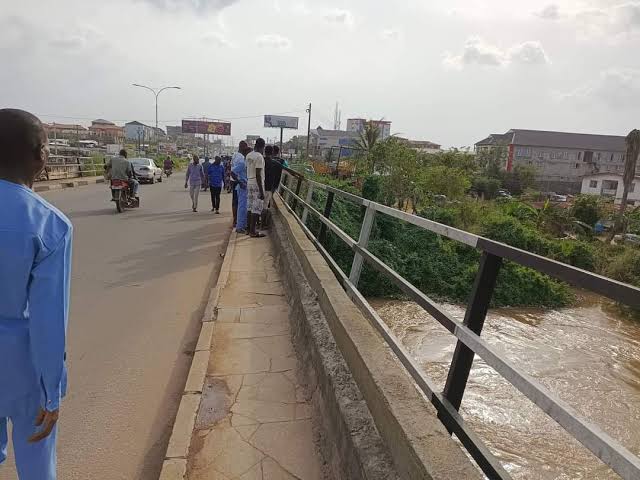 Commotion As Man Jumps Into Osun River After Complaining About Hardship