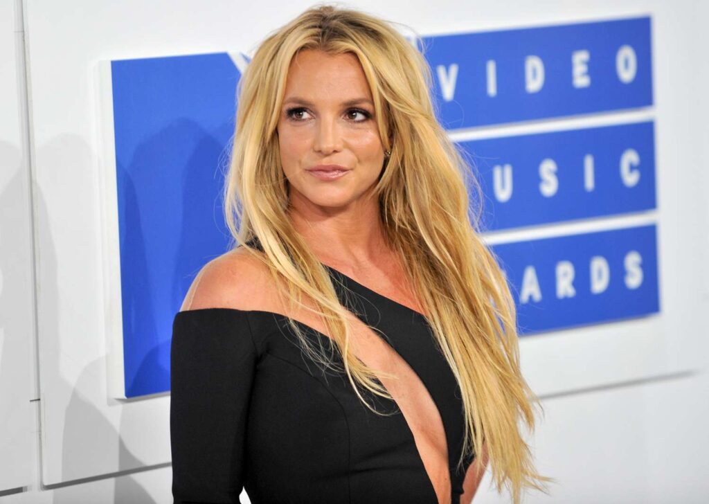 Britney Spears Vows Never to Date Again