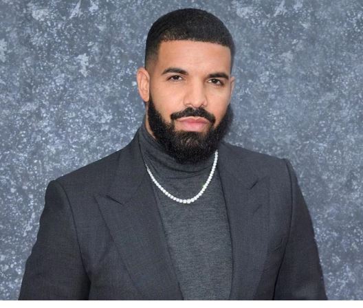 Argentina Mock Drake After He Lost $300,000 Bet