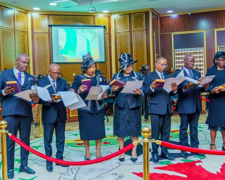 Gov Uzodimma Swears In 10 Judges