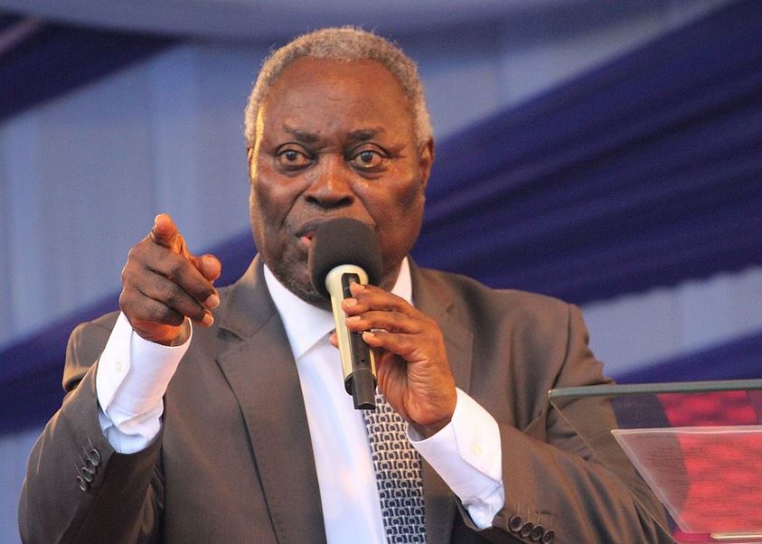 Pastor Kumuyi Clarifies Purported Relocation To UK