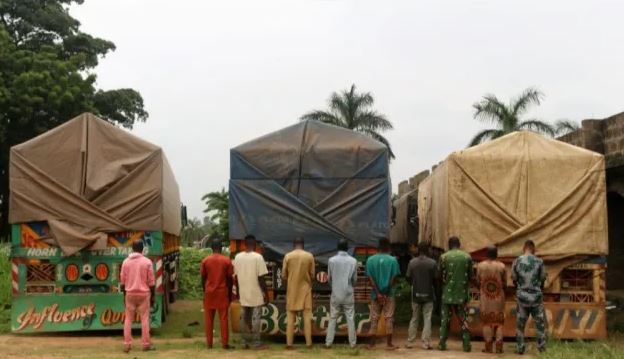 EFCC Arrests 10 Suspected Illegal Miners In Oyo (Photos)