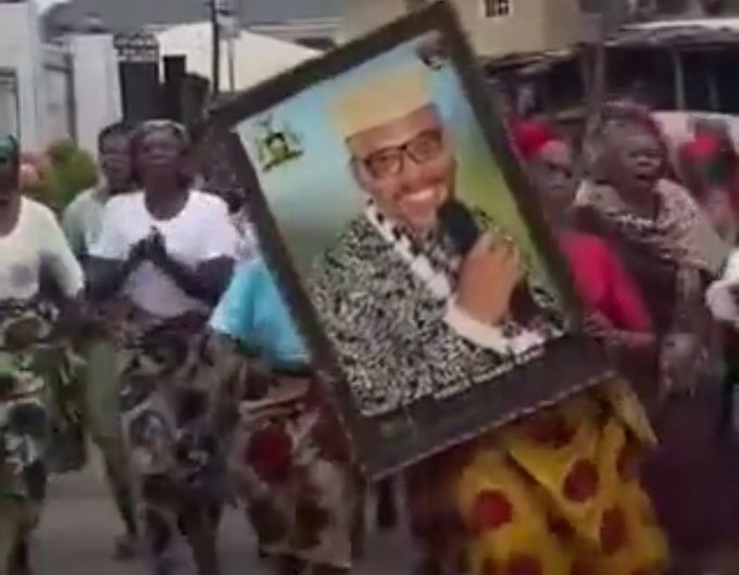 Women From Nnamdi Kanu’s Community In Abia Embark On Protest, Demand Immediate Release From Detention