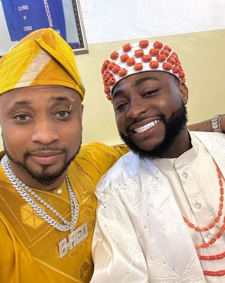 Davido Gifts B-Red N10M On His Birthday (Video)