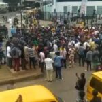 Lagos Protesters Arrive Ikeja Under Bridge For #EndBadGovernanceProtest (Videos)