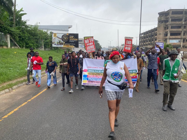 Lady Leads Oyo Residents In Hardship Protest (Photos)