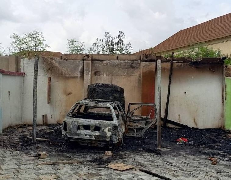 APC Head Office Set Ablaze By Hoodlums In Jigawa (Photos)