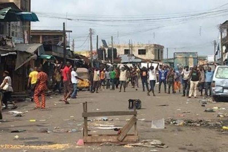 Hoodlums Attack, Assault Women Protesting Peacefully In Delta