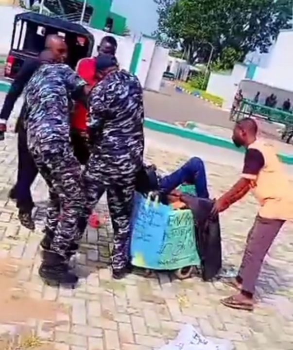 Police Officers Seen Brutalizing Protester On Wheelchair In Bauchi (Video)