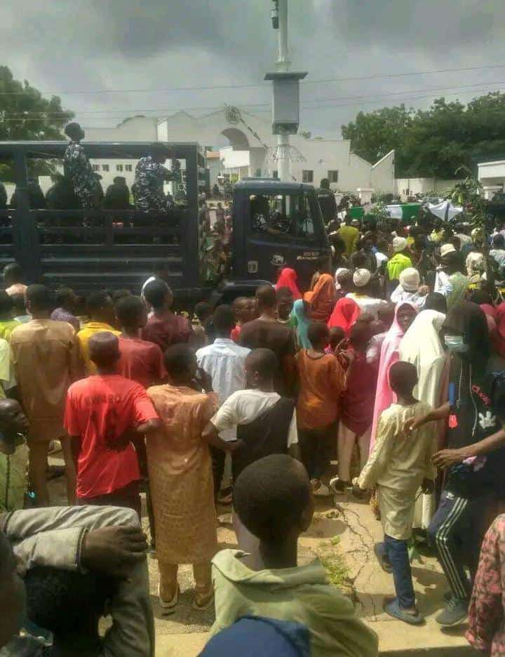 Protest Erupts At Gombe Government House Over Rising Hunger