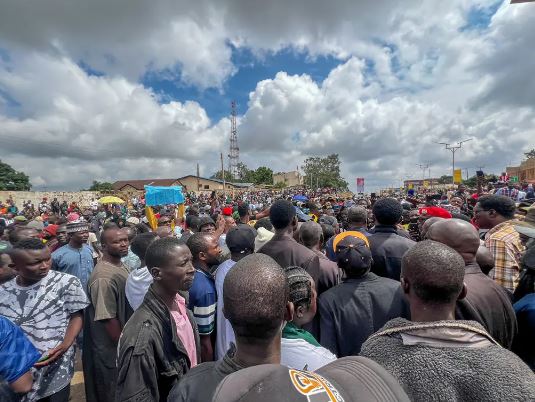 Edo Protesters Shun Tinubu’s Appeal, Hold Live Sunday Service Rally [Video]