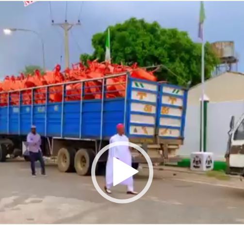 Governor Abba Yusuf Inspects Wheelbarrows He Wants to Use to Empower Youths In Kano (Video)