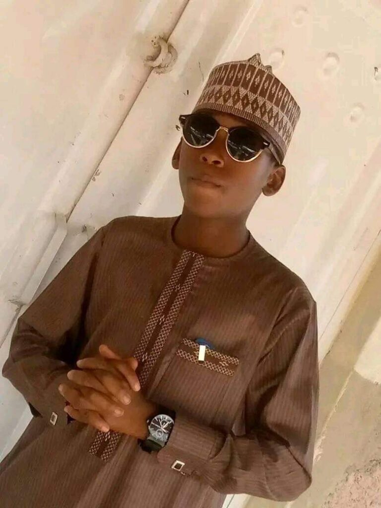 Army Compensates Family Of 16-Year-Old Protester Shot Dead In Kaduna With N300k (Photo)