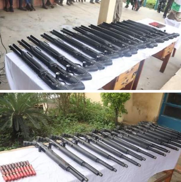 Police Recover 15 Pump Action Rifles From Suspected Gunrunners In Niger State