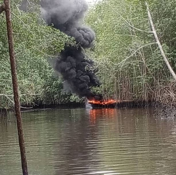 Troops Destroy Several Illegal Oil Bunkering Sites In Rivers And Bayelsa, Recover 40,000 Litres Of Illegal Products