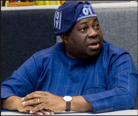 Tinubu Surrounded By Liars, His Aides Grumble Behind Him – Dele Momodu