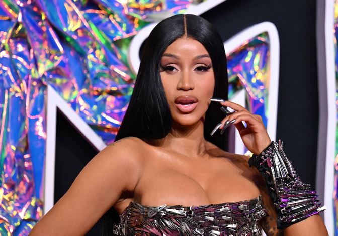 I Was Paralysed, Almost Had Miscarriage – Cardi B Suffers ‘Freak Accident’