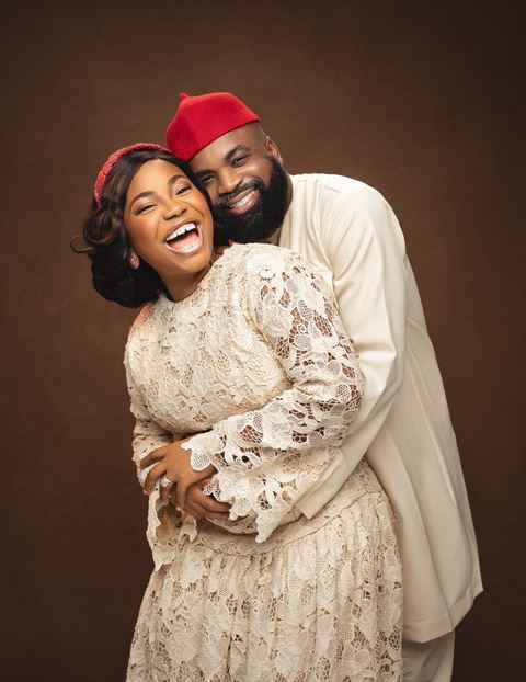 I Love You – Gospel Artist, Mercy Chinwo Pens Note To Husband, Pastor Blessed As They Celebrate 2nd Wedding Anniversary