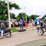 Police, Youths Block Benue APC Secretariat