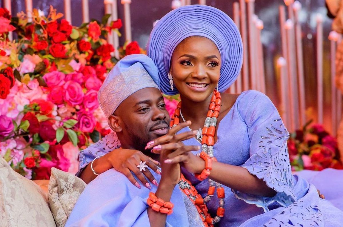 Why I Fell In Love With Adekunle Gold – Singer, Simi