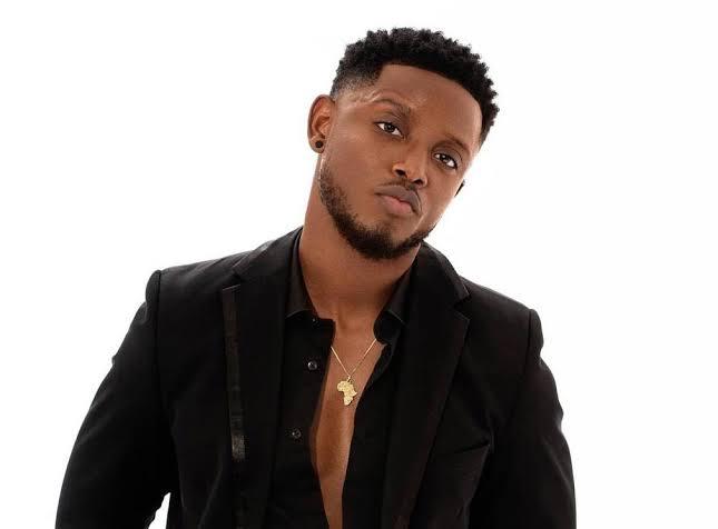 Singer Chike Blesses Fan With N100,000 After He Begged Him On Twitter for 6 Days