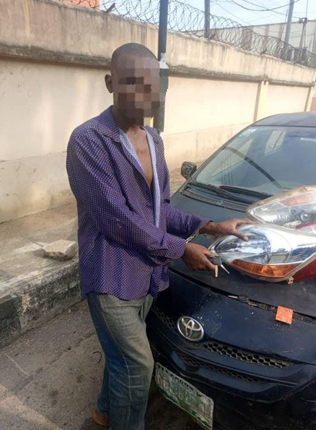 Suspected Car Thief Allegedly Caught Disassembling Toyota Yaris To Steal Parts In Lagos