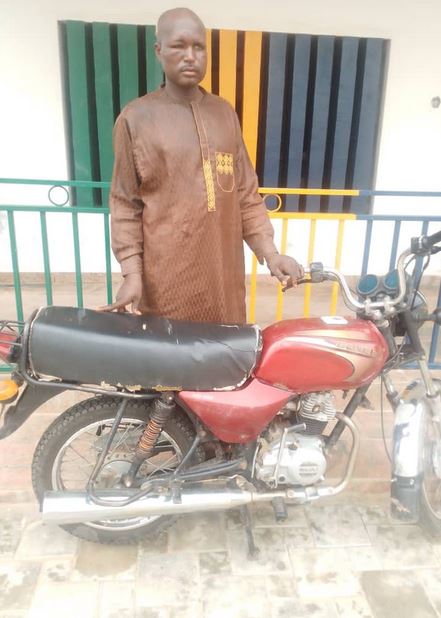 Police Rescue Suspected Motorcycle Thief From Angry Mob In Jigawa