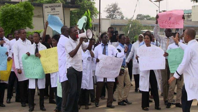 FG Appeals To Resident Doctors To Call Off Warning Strike