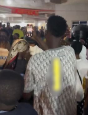 Moment Man’s Phone Was Snatched During Crossover Service (Video)