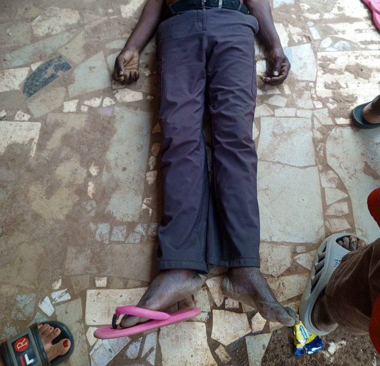 Anambra Resident Seeks Public’s Help To Identify Man Found ‘Dead’ By Roadside In Awka