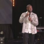 Moment Police Attempted To Arrest A Pastor During Church Service (Video)