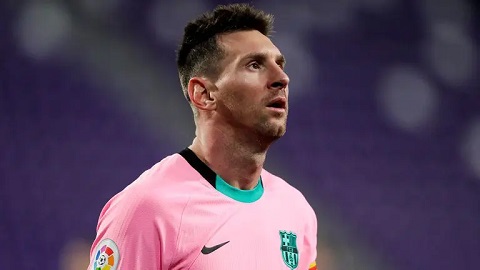 Strange, Ridiculous – Ex-American Defender Blasts Decision to Give Messi Presidential Medal of Freedom