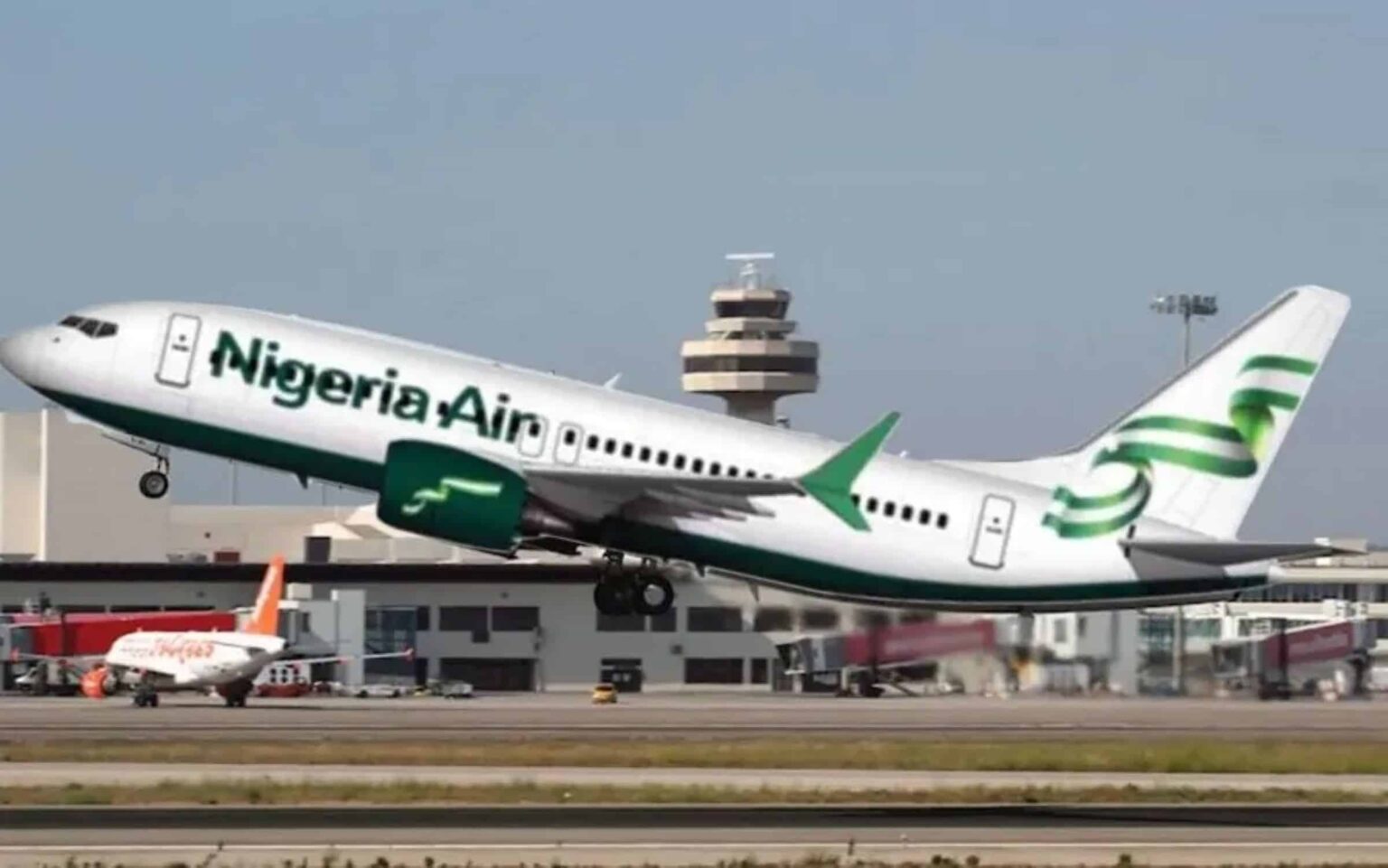 Tinubu’s Govt Denies Plans to Revive Nigeria Air