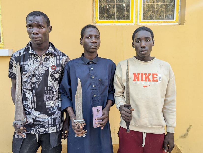 Police Arrest Three Suspected Armed Robbers, Recover Sharp Knives In Kano