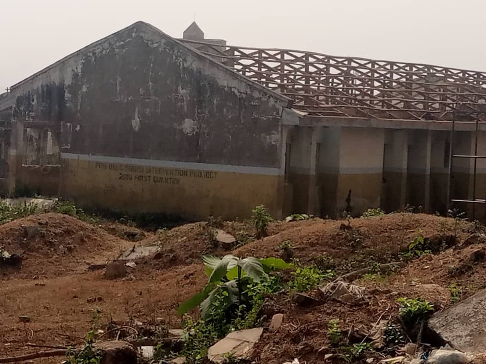 Hoodlums Attack Oyo State Government Schools, Vandalise Facilities As Teachers Lament Insecurity