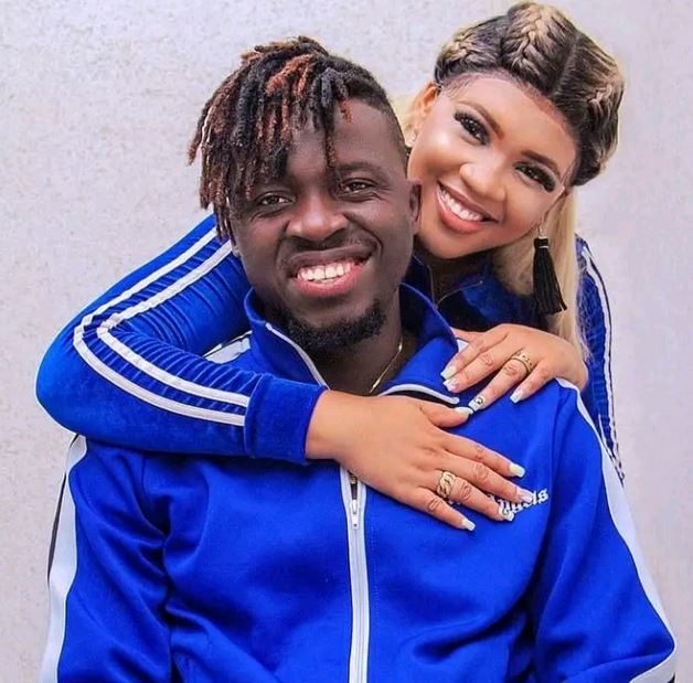 Akpororo Deletes Photos With Wife From Instagram